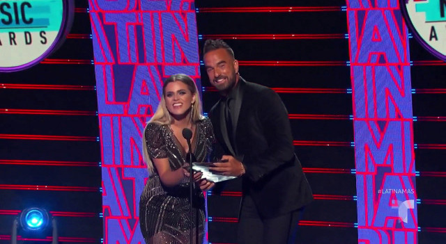 Erasmo and Jessica shine on the Latin AMAs 2019 